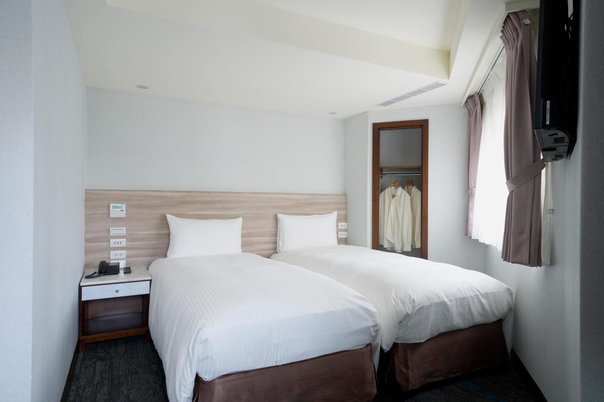 華麗大飯店ferrary Hotel Tajpej Buitenkant foto