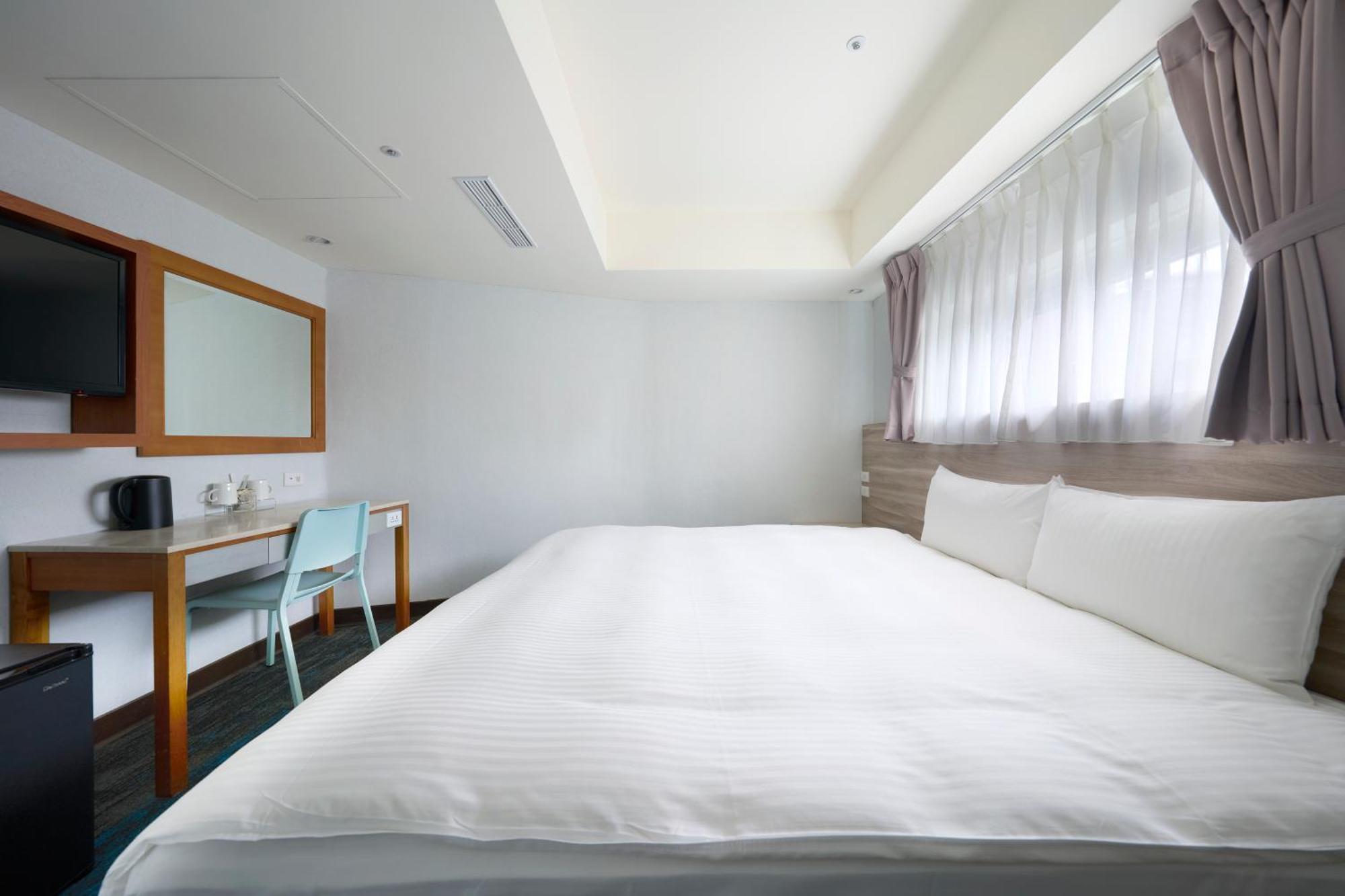 華麗大飯店ferrary Hotel Tajpej Buitenkant foto