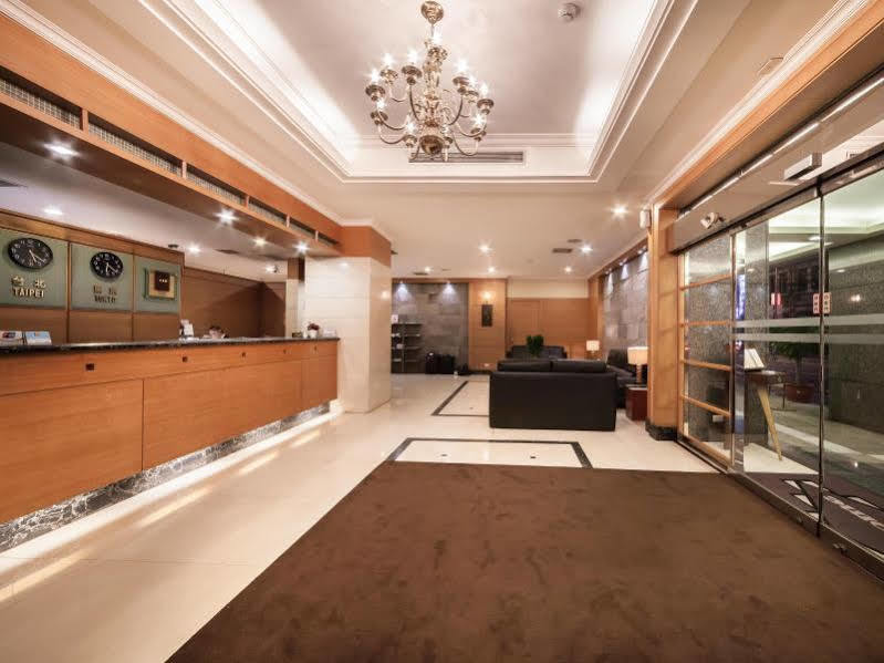 華麗大飯店ferrary Hotel Tajpej Buitenkant foto